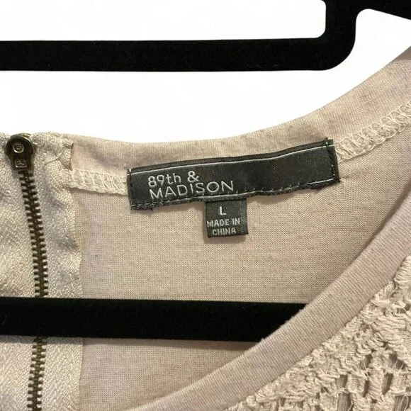 89th & Madison beige lace top Size Large - Picture 2 of 4